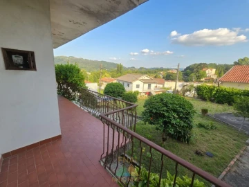 Moradia T2 para Venda em Salvador, Vila Fonche e Parada