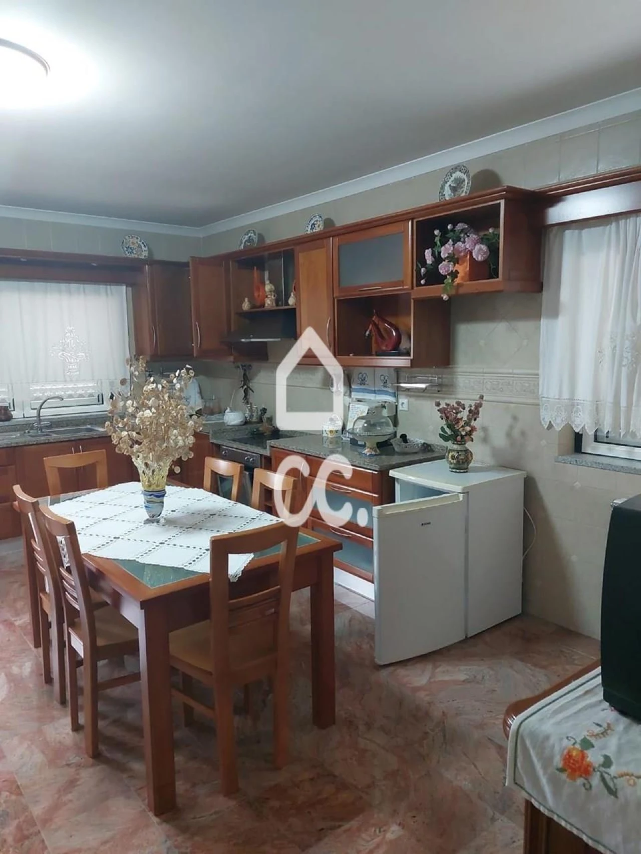 Moradia T6 para Venda em Fragosela Foto 5