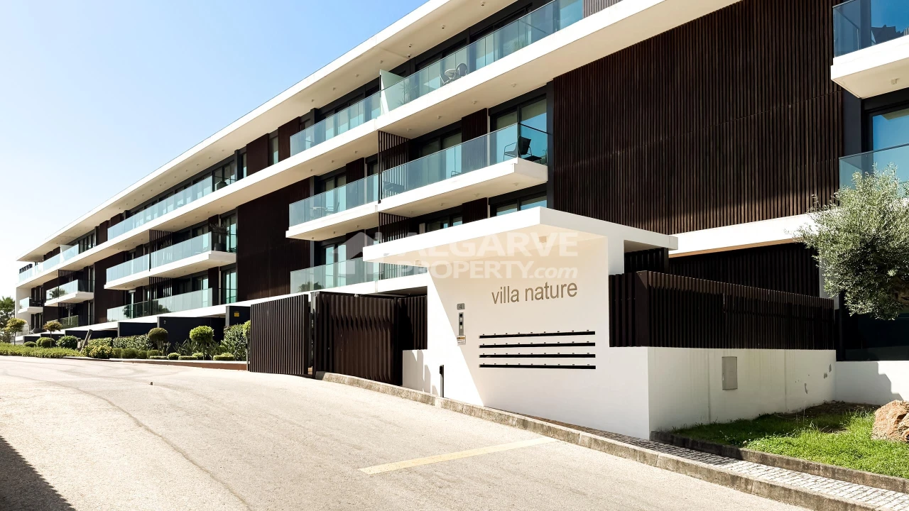 Apartamento T2 para Venda em Quarteira Foto 43