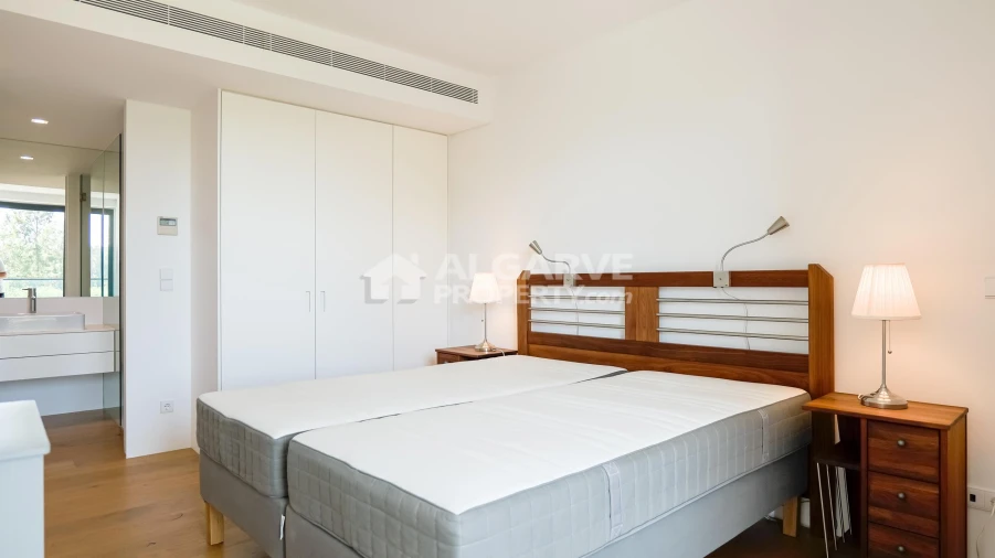 Apartamento T2 para Venda em Quarteira Foto 24