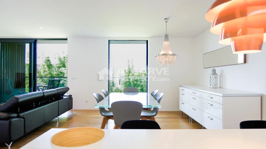 Apartamento T2 para Venda em Quarteira Foto 7