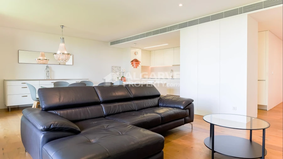 Apartamento T2 para Venda em Quarteira Foto 12