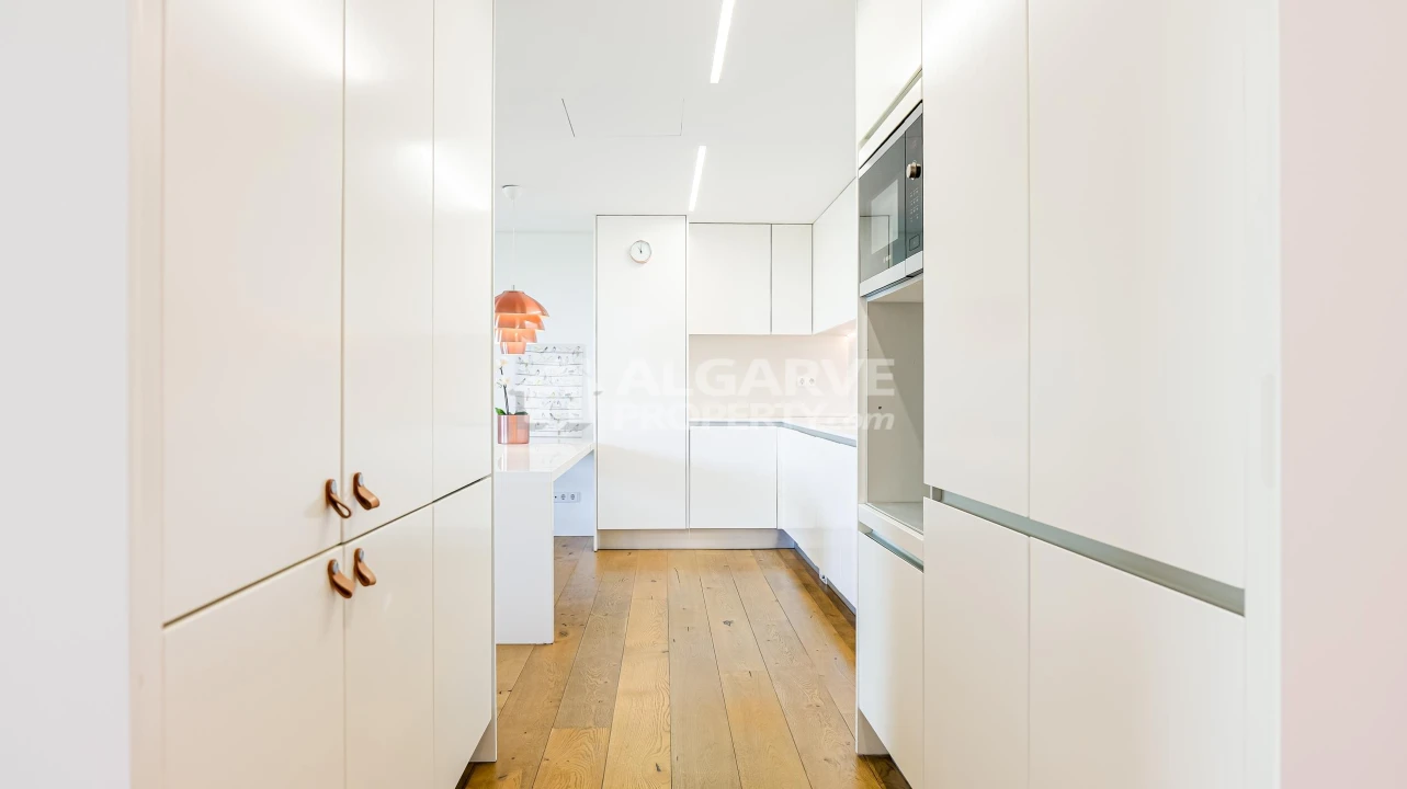 Apartamento T2 para Venda em Quarteira Foto 16