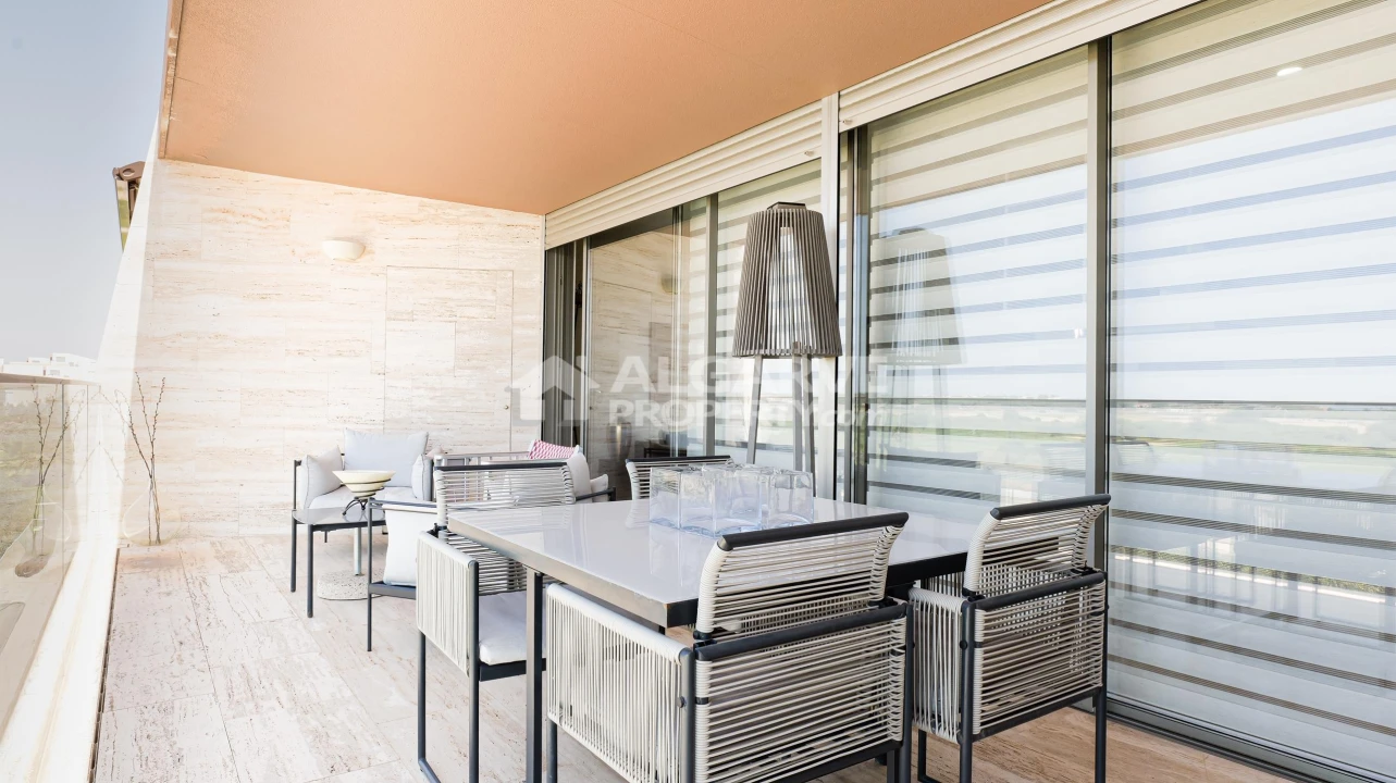 Apartamento T2 para Venda em Quarteira Foto 24
