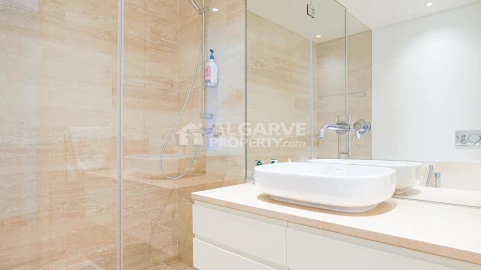 Apartamento T2 para Venda em Quarteira