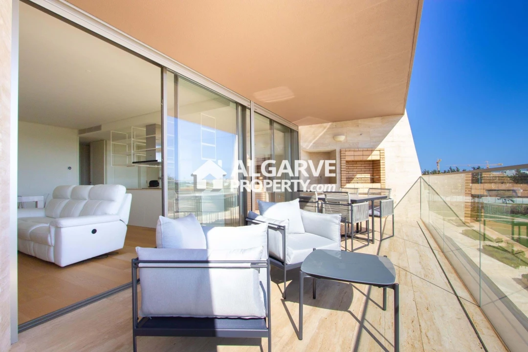 Apartamento T2 para Venda em Quarteira Foto 13