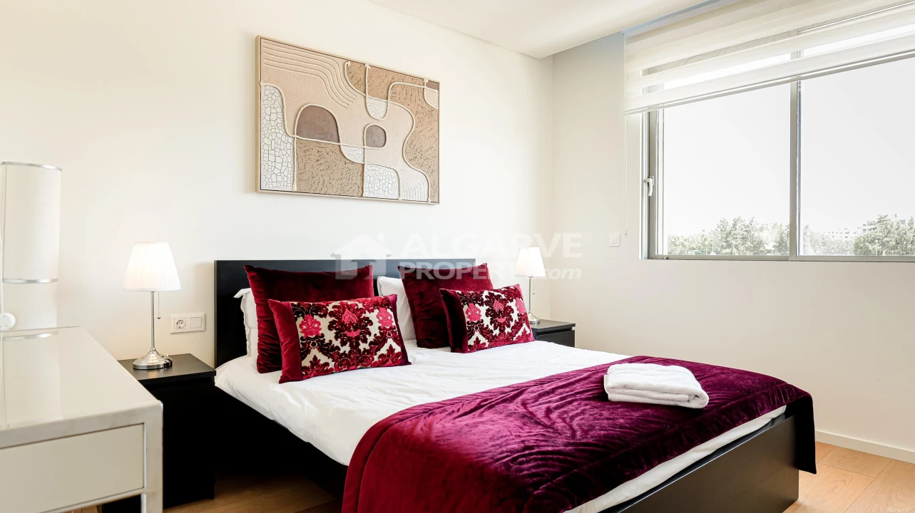 Apartamento T2 para Venda em Quarteira Foto 4