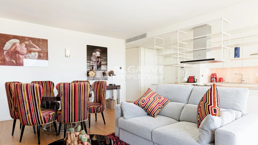 Apartamento T2 para Venda em Quarteira Foto 8