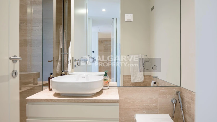Apartamento T2 para Venda em Quarteira Foto 20