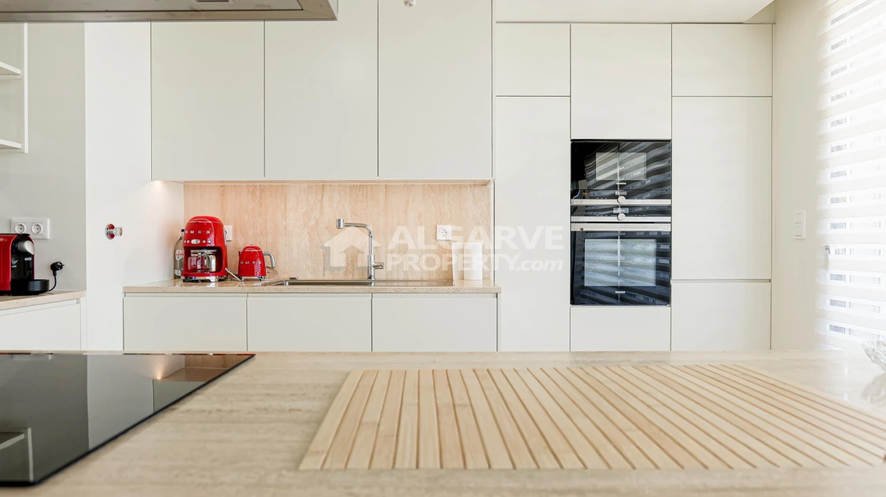 Apartamento T2 para Venda em Quarteira Foto 12