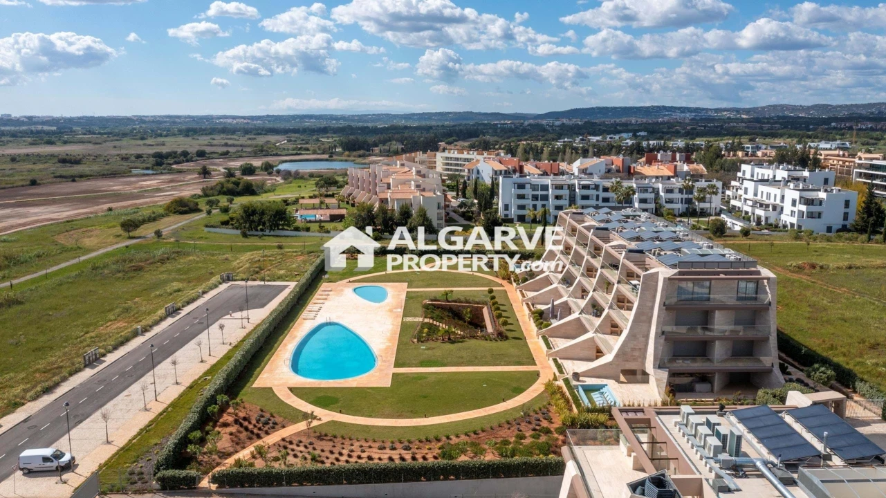 Apartamento T2 para Venda em Quarteira Foto 1