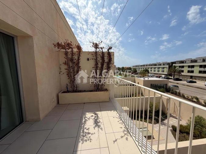 Apartamento T2 para Venda em Quarteira Foto 8