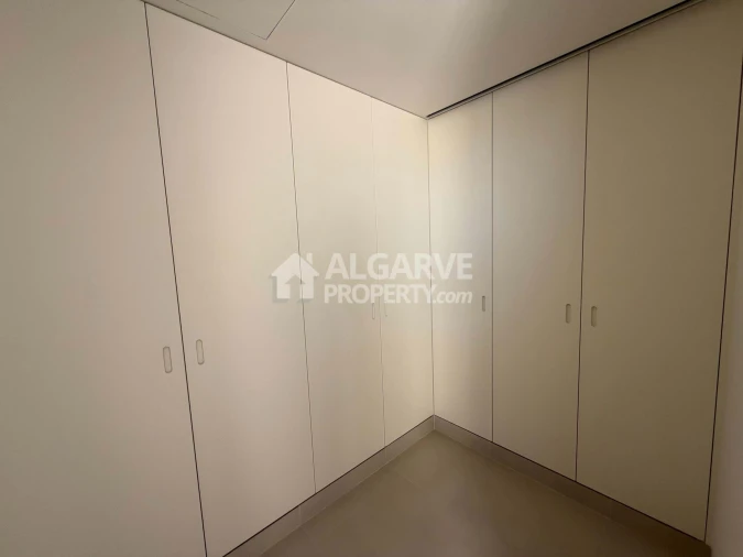 Apartamento T2 para Venda em Quarteira Foto 23