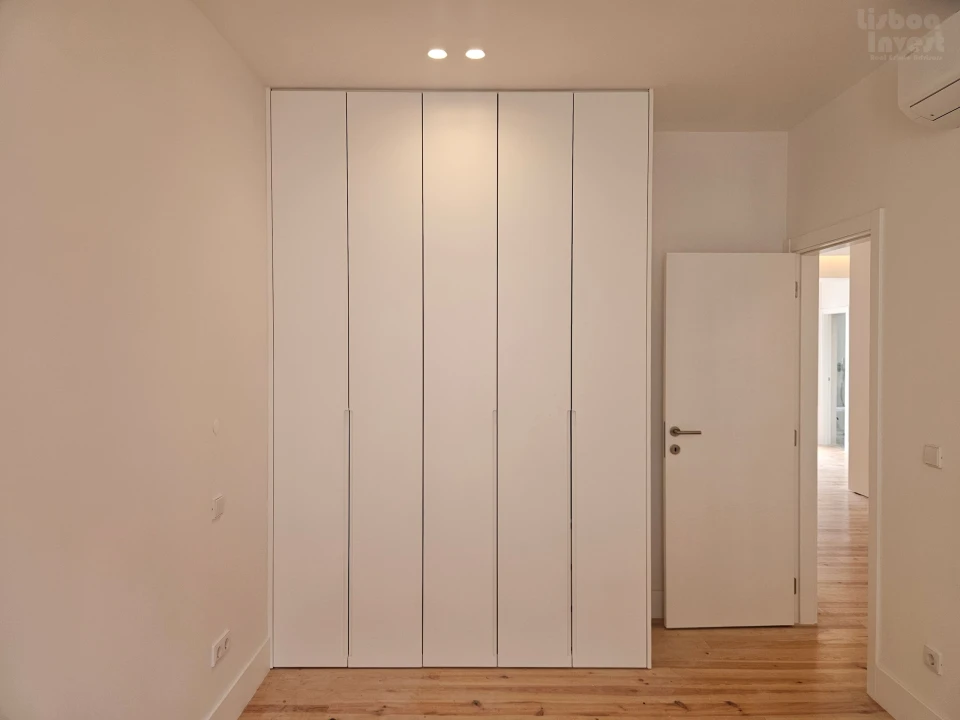 Apartamento T3 para Venda em São Vicente Foto 25