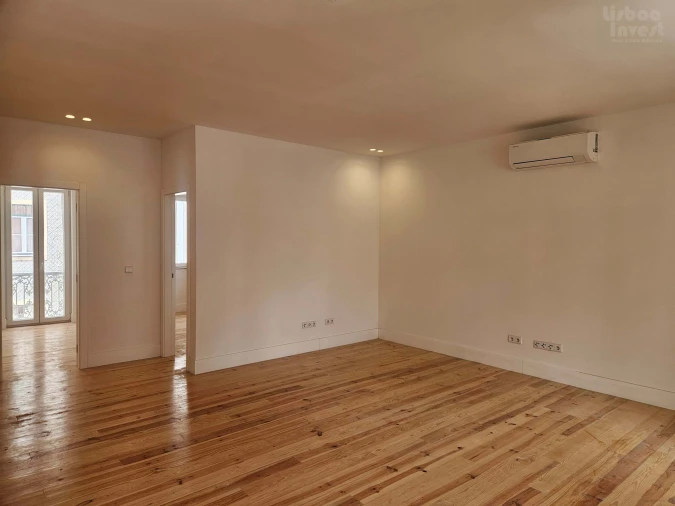 Apartamento T3 para Venda em São Vicente Foto 11
