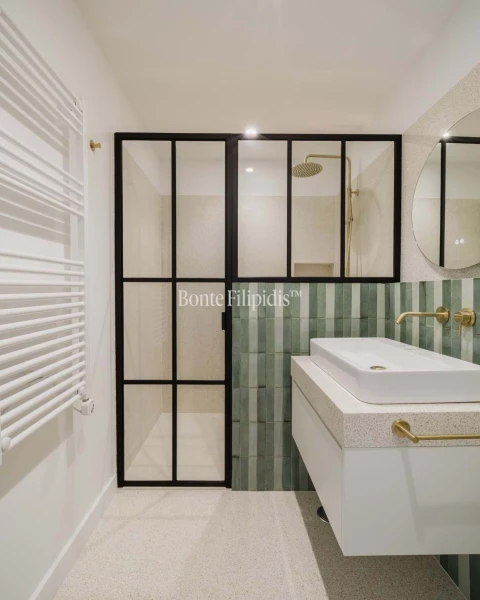 Apartamento T2 para Venda em Carcavelos e Parede