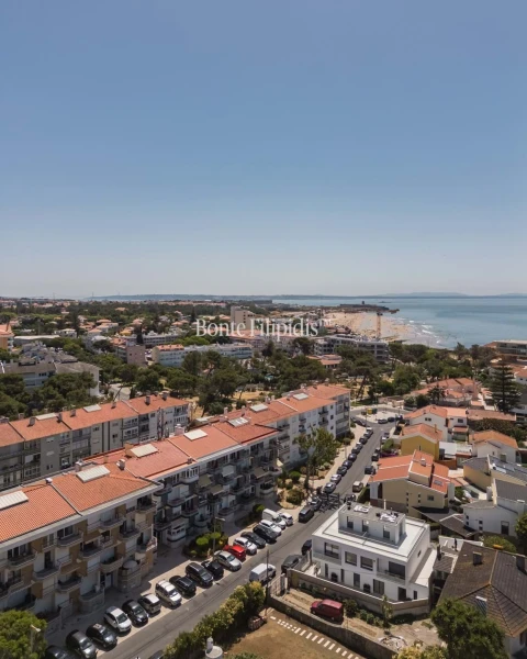 Apartamento T2 para Venda em Carcavelos e Parede