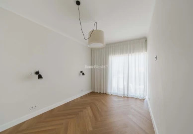 Apartamento T2 para Venda em Carcavelos e Parede