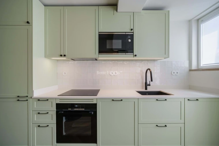 Apartamento T2 para Venda em Carcavelos e Parede Foto 5