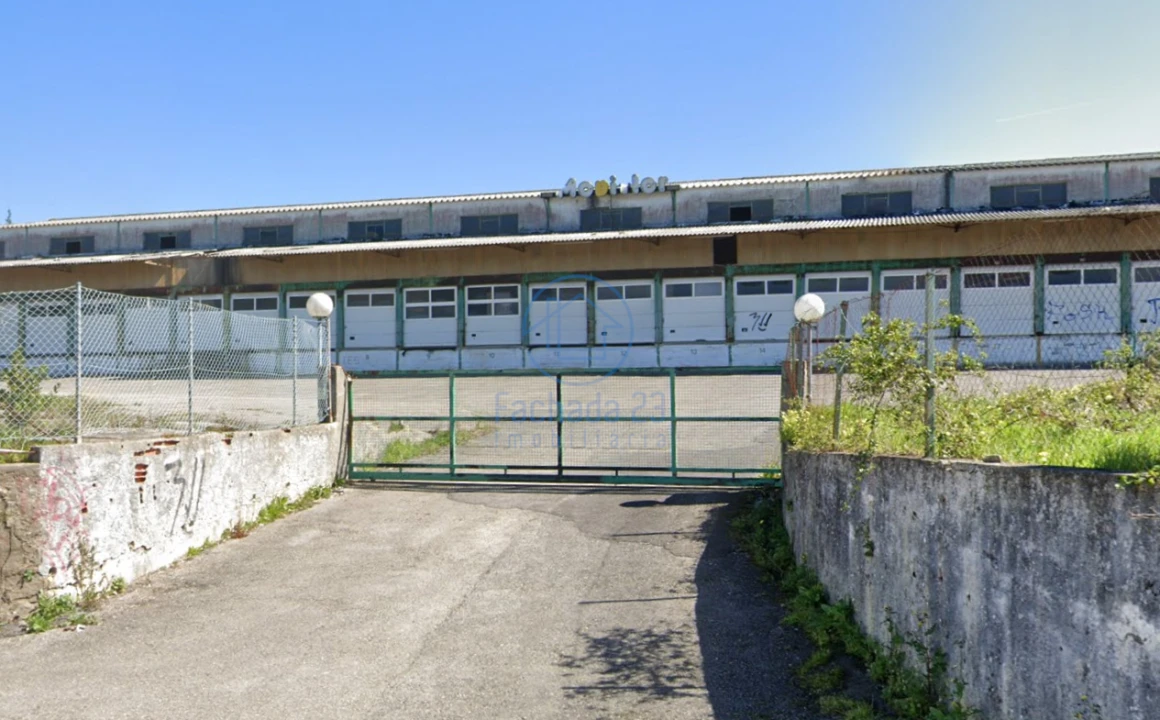 Armazém para Venda em Agualva e Mira-Sintra Foto 1