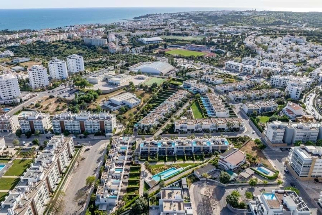 Moradia T3 para Venda em Albufeira e Olhos de Água Foto 13