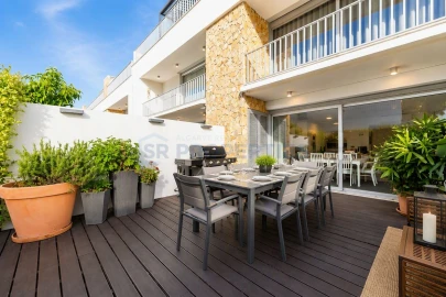 Moradia T3 para Venda em Albufeira e Olhos de Água