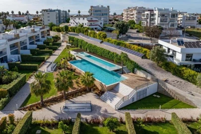 Moradia T3 para Venda em Albufeira e Olhos de Água