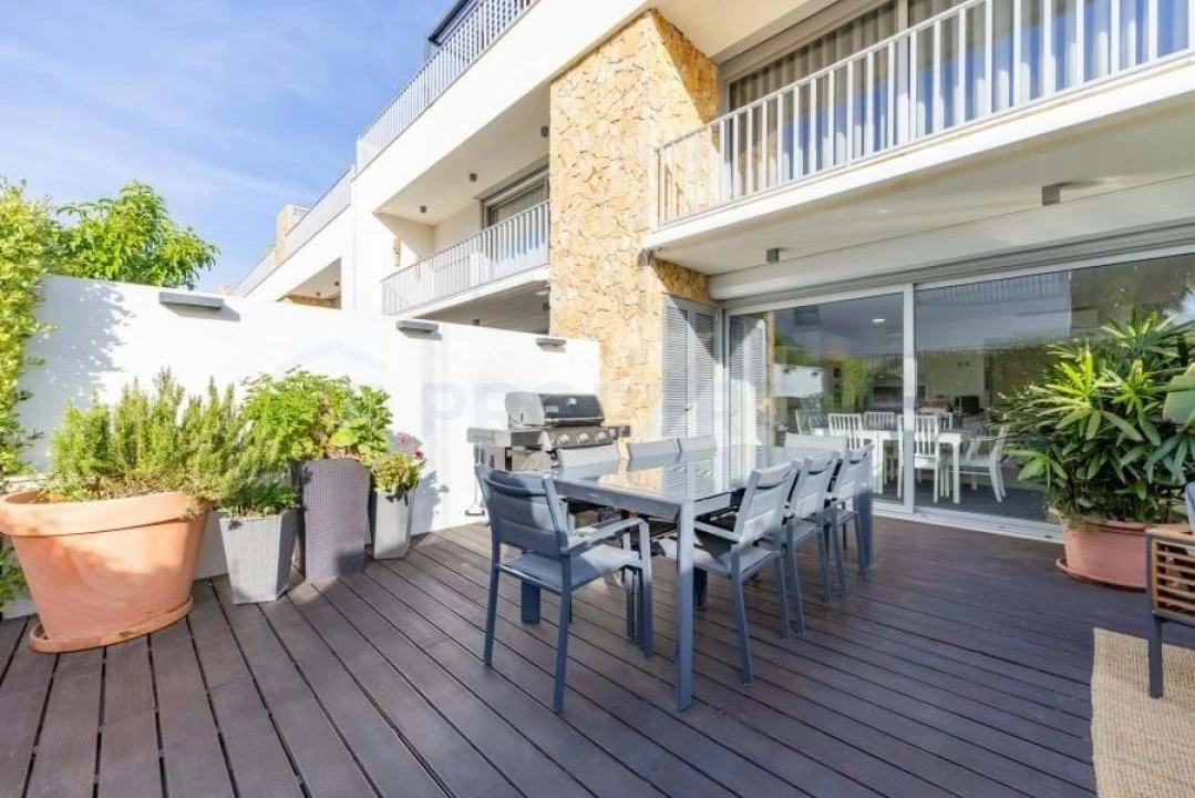 Moradia T3 para Venda em Albufeira e Olhos de Água Foto 24