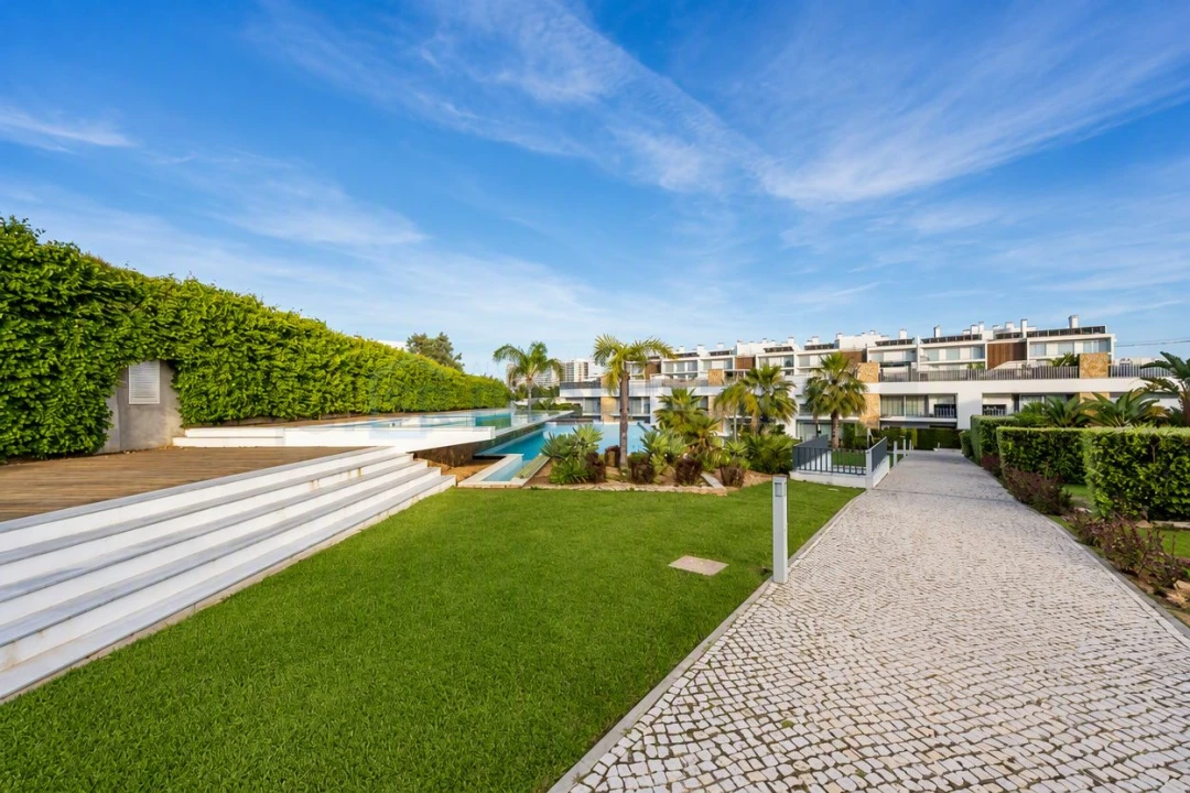 Moradia T3 para Venda em Albufeira e Olhos de Água Foto 78