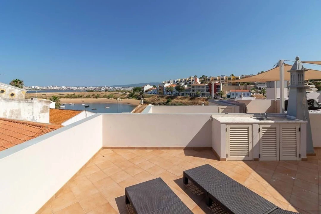 Apartamento T2 para Venda em Ferragudo Foto 31
