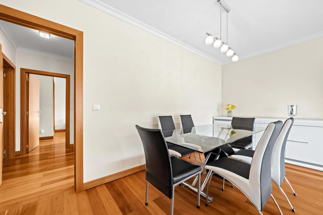 Apartamento T2 para Venda em Santo Antonio Foto 7