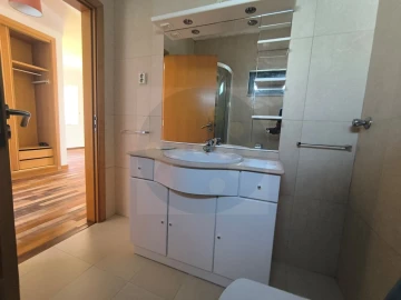 Apartamento T4 para Venda em Abrantes (São Vicente e São João) e Alferrarede