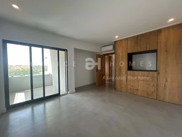 Moradia T7 para Venda em Quarteira