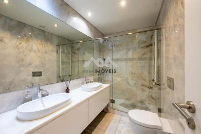 Apartamento T4 para Arrendamento em Matosinhos e Leça da Palmeira