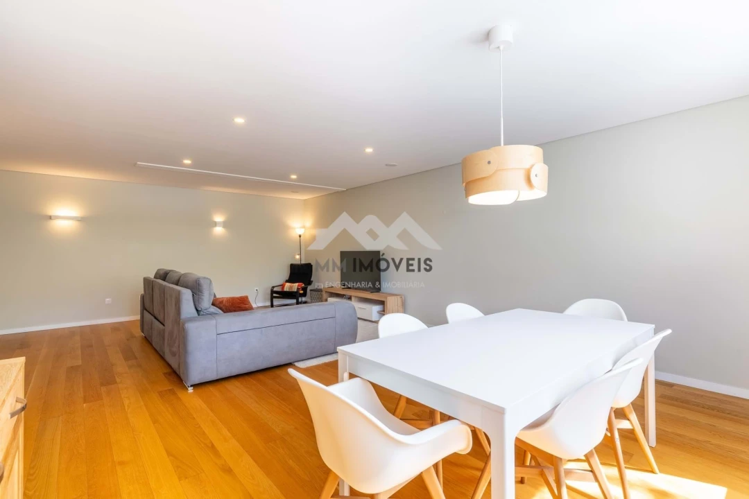 Apartamento T4 para Arrendamento em Matosinhos e Leça da Palmeira Foto 7