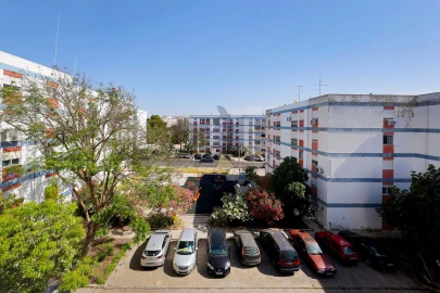 Apartamento T4 para Venda em Portimão