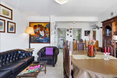 Apartamento T4 para Venda em Portimão