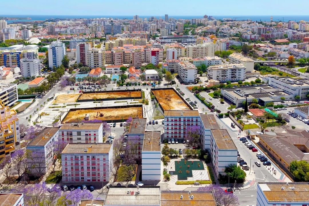 Apartamento T4 para Venda em Portimão Foto 43
