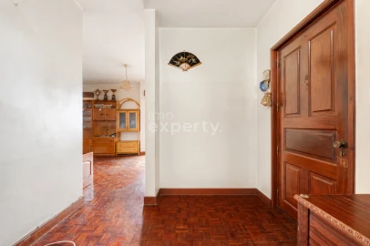Apartamento T2 para Venda em Funchal (Santa Maria Maior)