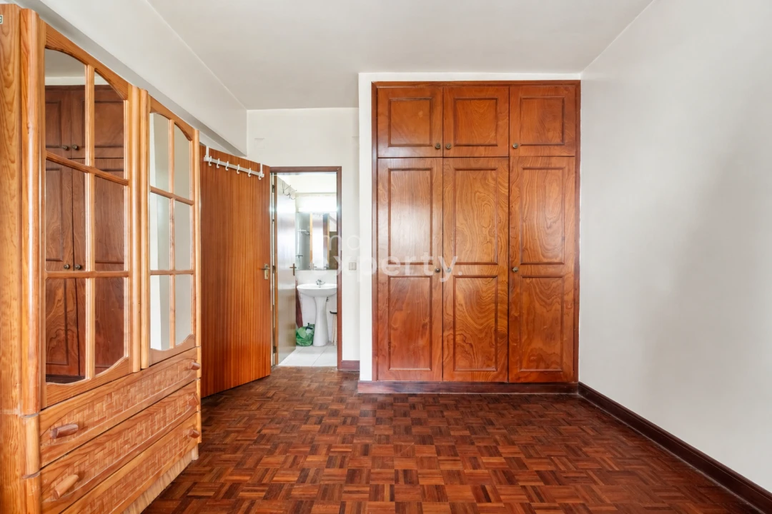 Apartamento T2 para Venda em Funchal (Santa Maria Maior) Foto 14