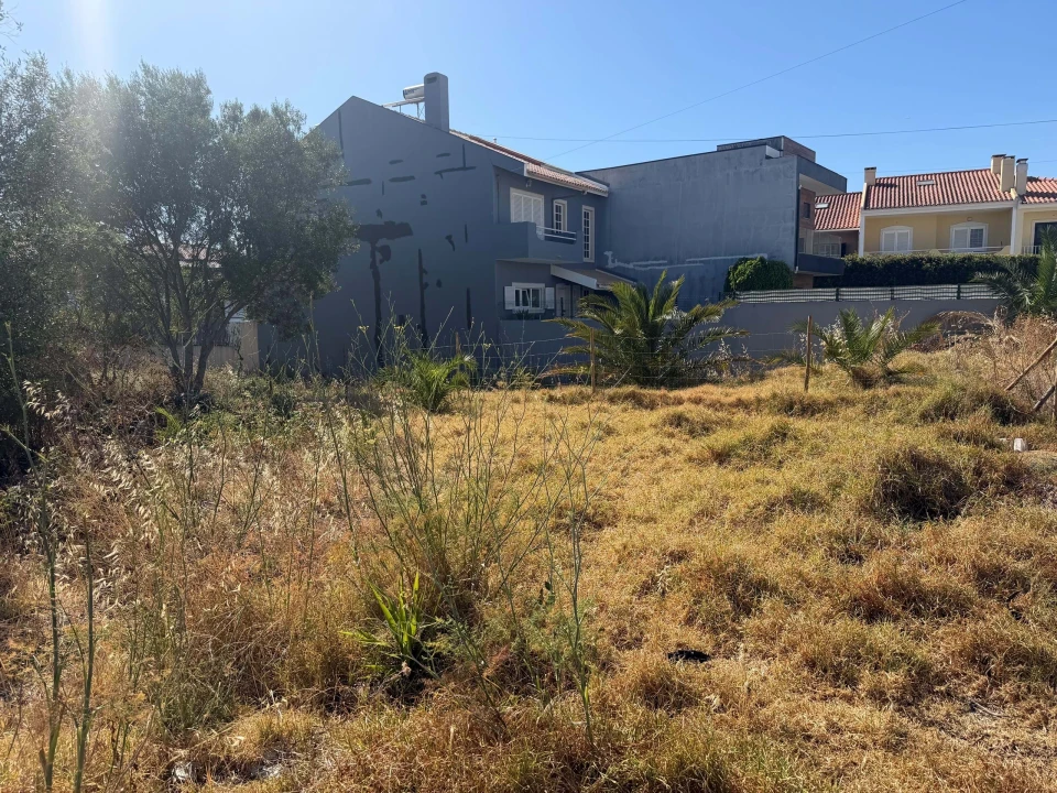Terreno para Venda em Alcabideche Foto 4