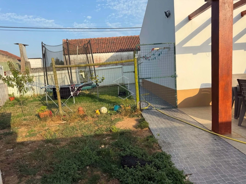 Moradia T3 para Venda em Alfeizerão Foto 4