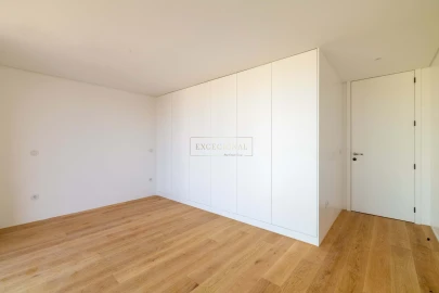 Moradia T4 para Venda em Matosinhos e Leça da Palmeira