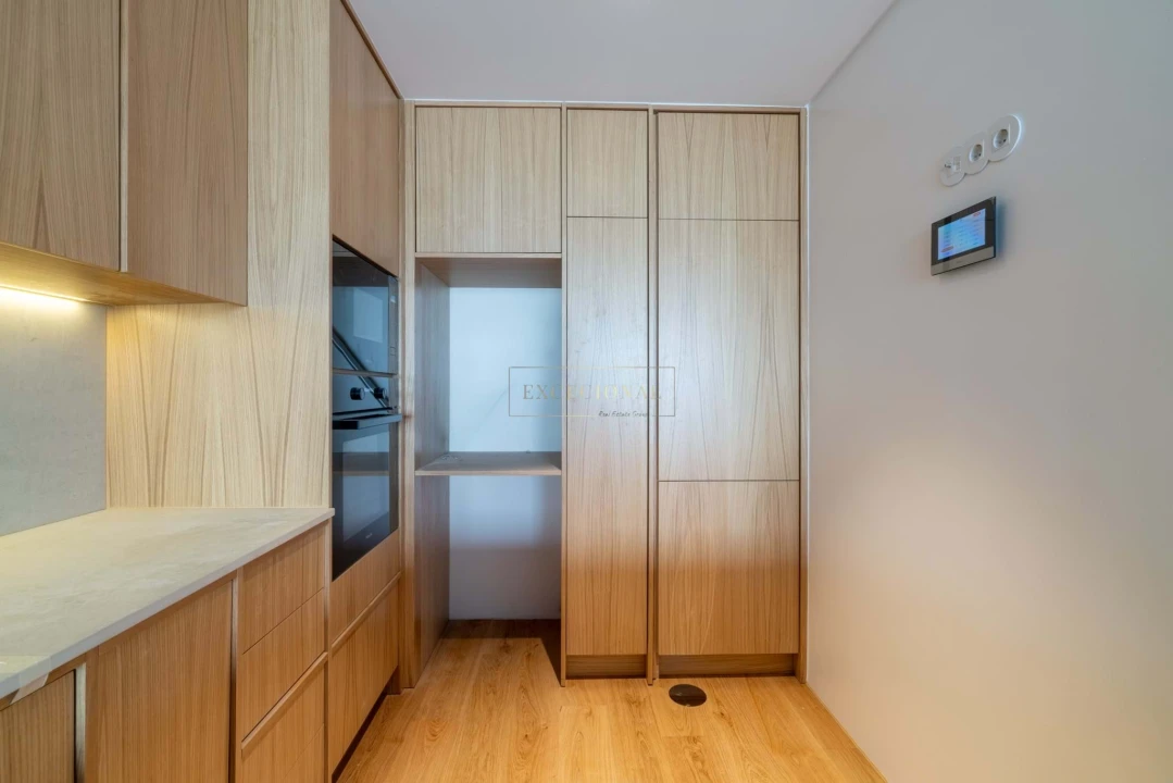 Moradia T4 para Venda em Matosinhos e Leça da Palmeira Foto 36