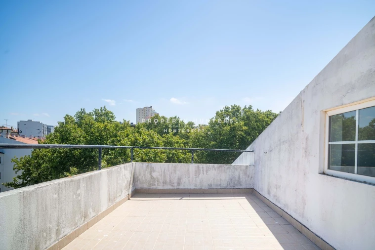 Apartamento T3 para Venda em Cascais e Estoril Foto 4