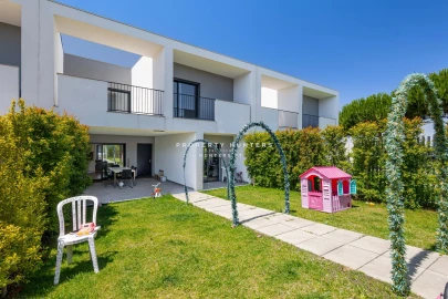Moradia T3 para Venda em Venteira