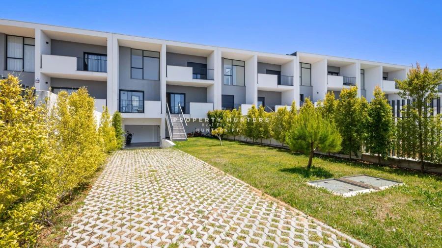 Moradia T3 para Venda em Venteira