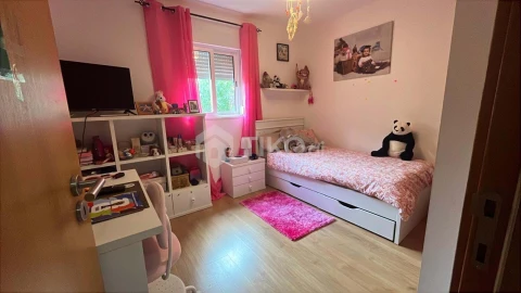 Apartamento T3 para Venda em Benfica