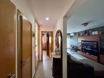 Apartamento T3 para Venda em Benfica