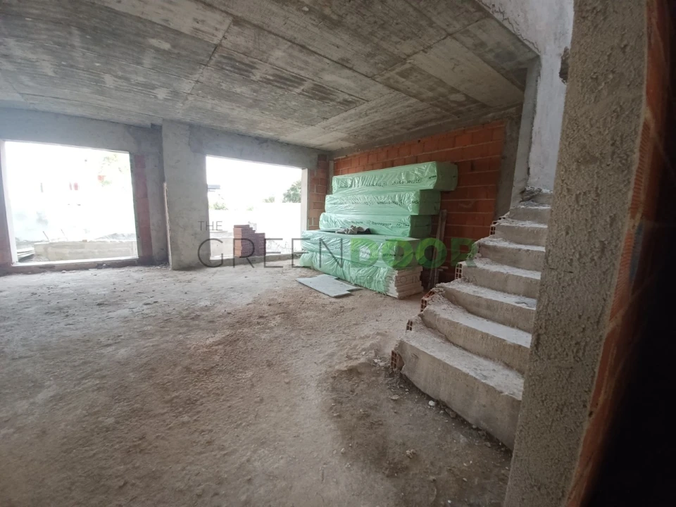Moradia T4 para Venda em Amora Foto 5